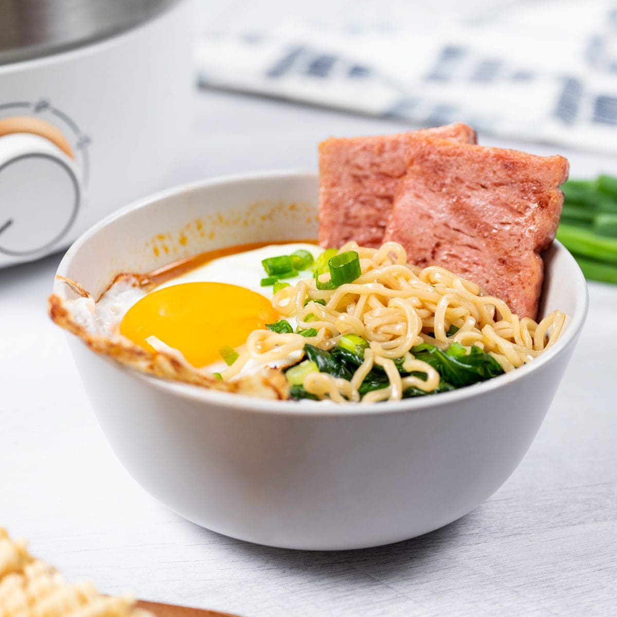 Easy Spam & Egg Ramen Recipe in Aroma 2.5Qt Whatever Pot